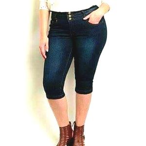 By Richcow Classic Capri Denim Jeans